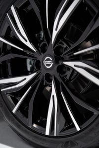 Sep. 3 - 6pm CET - New Nissan JUKE Unveil Red Static Studio - 23