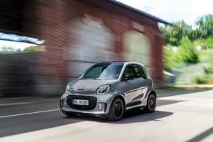 a6fbd04f-2020-smart-fortwo-forfour-2