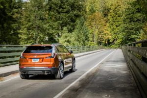 ac5e5bb7-2019-cadillac-xt4-28