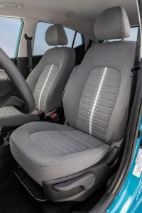 b8d0a853-hyundai-i10-interior-4
