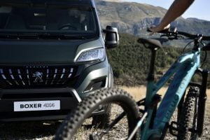d4f60072-2019-peugeot-boxer-4x4-concept-16