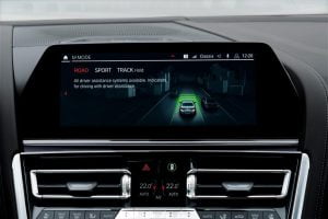 0c26172c-2020-bmw-m8-gran-coupe-6