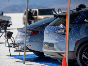 1ad9524a-hyundai-nexo-and-sonata-hybrid-land-speed-record-concepts-1