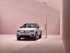 1e71d996-volvo-xc40-ev-recharge-20