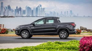 1fe5b590-2020-ram-1000-big-horn-latin-american-spec-4