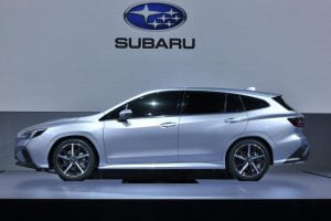 2020-subaru-levorg-prototype-6