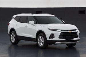 2d726610-2021-chevrolet-blazer-xl-1
