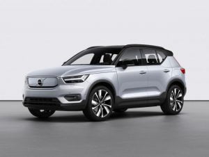 401138d2-volvo-xc40-ev-recharge-11