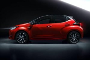 404e8d9f-2020-toyota-yaris-hybrid-european-spec-12