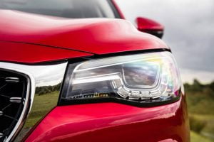 44519fb7-2020-mg-hs-uk-spec-16