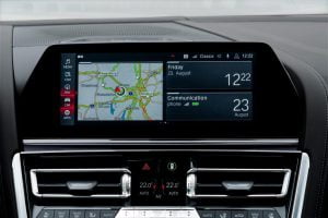 564077a7-2020-bmw-m8-gran-coupe-4