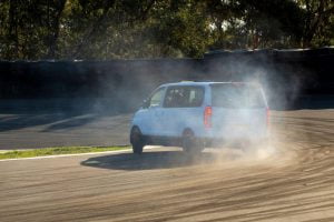 659cc565-hyundai-imax-n-drift-bus-8