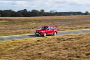 85af2982-2020-mg-hs-uk-spec-65