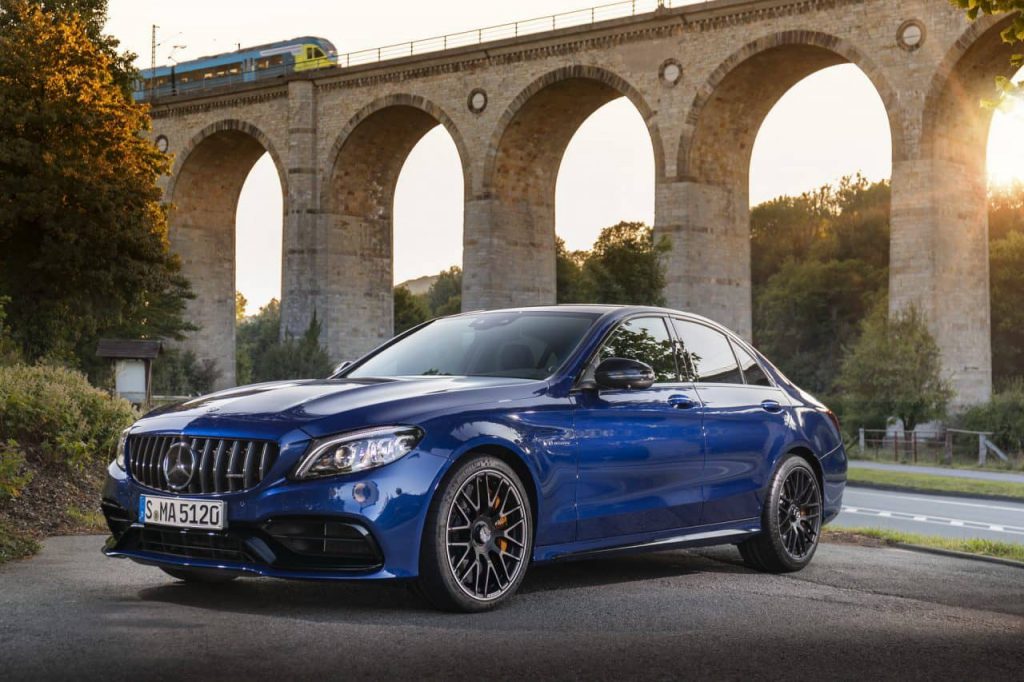 958b18bd-2019-mercedesamg-c63-01