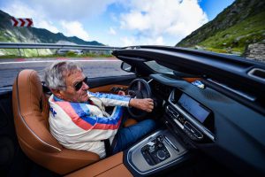 P90368677_highRes_driving-legends-joch