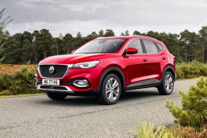 a4c4666c-2020-mg-hs-uk-spec-4