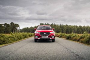 d6c21470-2020-mg-hs-uk-spec-1