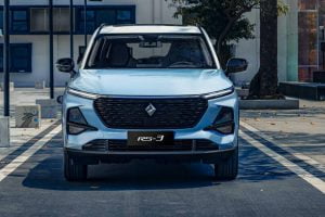 ded16de4-2020-baojun-rs-3-china-spec-2