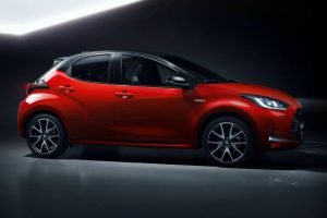 ef4a8279-2020-toyota-yaris-hybrid-european-spec-9