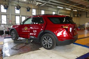 2019-ford-explorer-euro-ncap-1