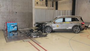 2019-mercedes-benz-glb-euro-ncap-7