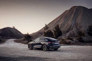 2020-Audi-E-Tron-Sportback-13