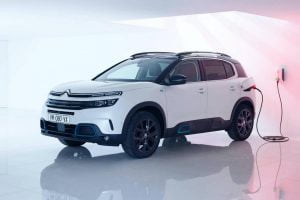 2020-Citroen-C5-Aircross-Hybrid-43