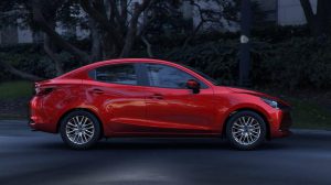 2020-Mazda2-Sedan-Mexico-spec-9