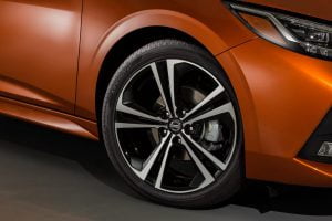 2020-Nissan-Sentra-50