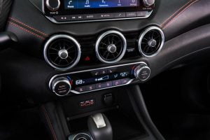 2020-Nissan-Sentra-6