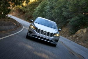 2020-VW-Passat-US-spec-41