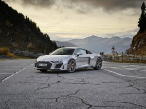 2020-audi-r8-v10-rwd-17