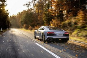 2020-audi-r8-v10-rwd-9