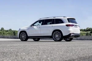 2020-mercedes-amg-gls-63-la-show-13