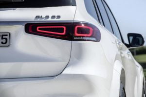 2020-mercedes-amg-gls-63-la-show-17