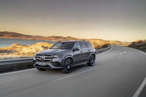 2020-mercedes-benz-gls-1