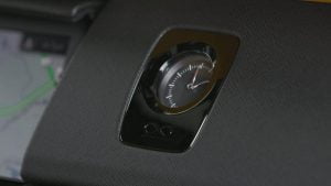 2020-rolls-royce-cullinan-black-badge-13