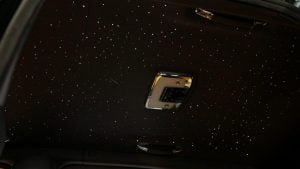 2020-rolls-royce-cullinan-black-badge-24