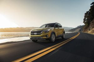 2021-Kia-Seltos-06