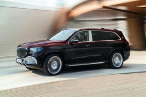 2021-Mercedes-Maybach-GLS-600-4MATIC-10