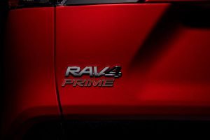 2021-Toyota-RAV4-Prime-19