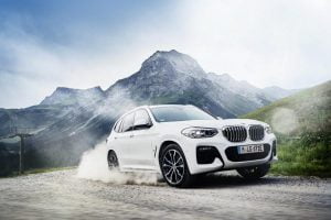 6b9ed5d4-2020-bmw-x3-xdrive30-phev-1