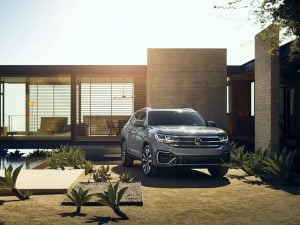 7b973746-2020-vw-atlas-cross-sport-unveiled-11