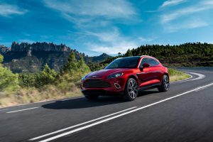 Aston-Martin-DBX_20
