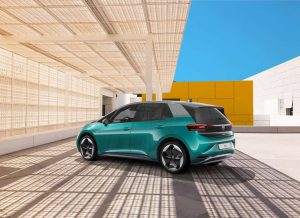 FIRST-MAX_Interior_Grau-Schwarz_MarkenatA_erkis_0ZA1XF_ConfigureExterior2.jp g