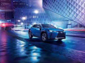 LEXUS-UX300E-1