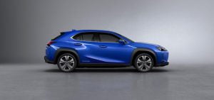 LEXUS-UX300E-19