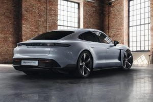 Porsche-Exclusive-Taycan-Turbo-7