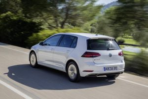 VW-E-Golf-09