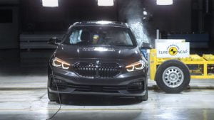 cd5dbef1-2019-bmw-1-series-euro-ncap-3